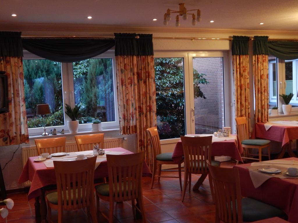 Hotel Garni Haaster Krug Otte Grossenkneten Exterior photo